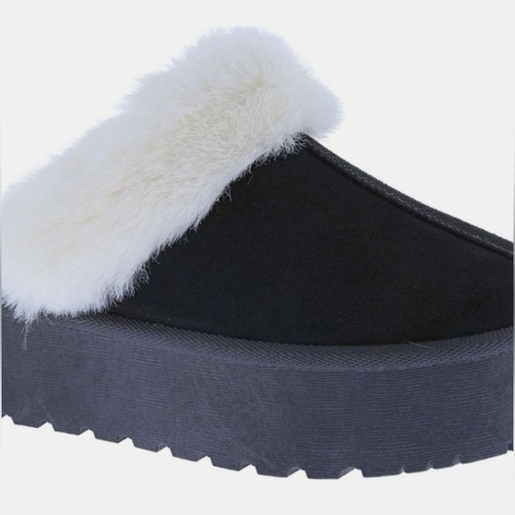 NWT Black Suede Faux Fur Trim + Lined Chunky Platform Clog Slippers - Picture 3 of 3